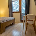 Mont Gostinjska kuća 3*