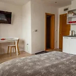 Mont Gostinjska kuća 3*